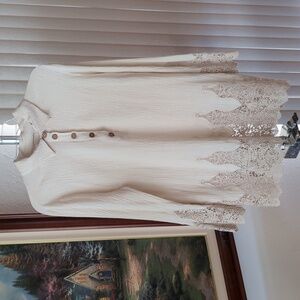 Soft Surroundings Cream  Lace Button Down Shirt